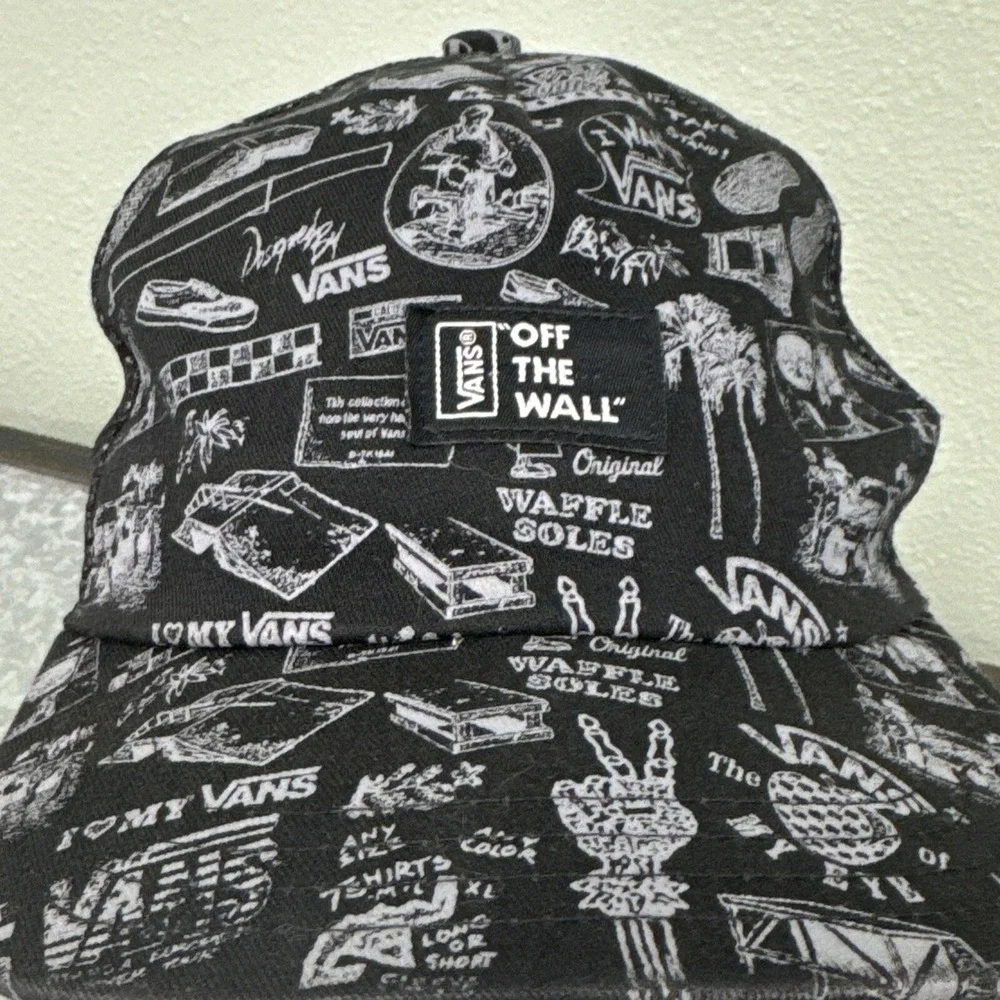 Vans‎ Snapback Trucker Hat All Over Print Mesh Waffle Soles Rare Black Retro